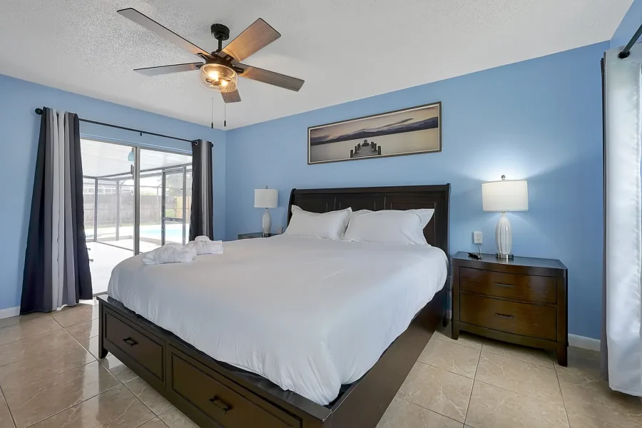 Cozy Family Villa 14 min to Disney + Fast WiFi