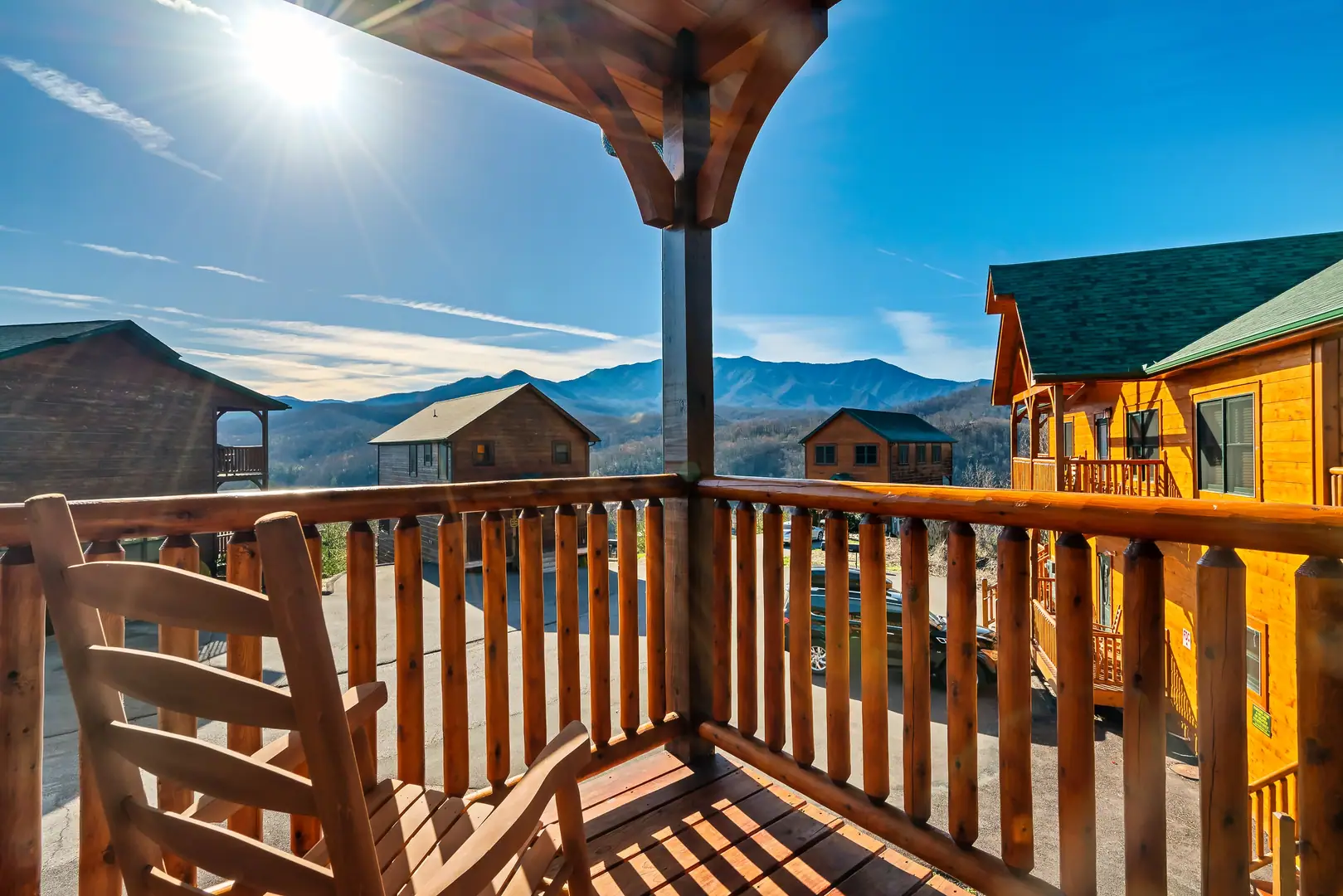 Cabin with beautiful views of the Smokies 6BR/8BA