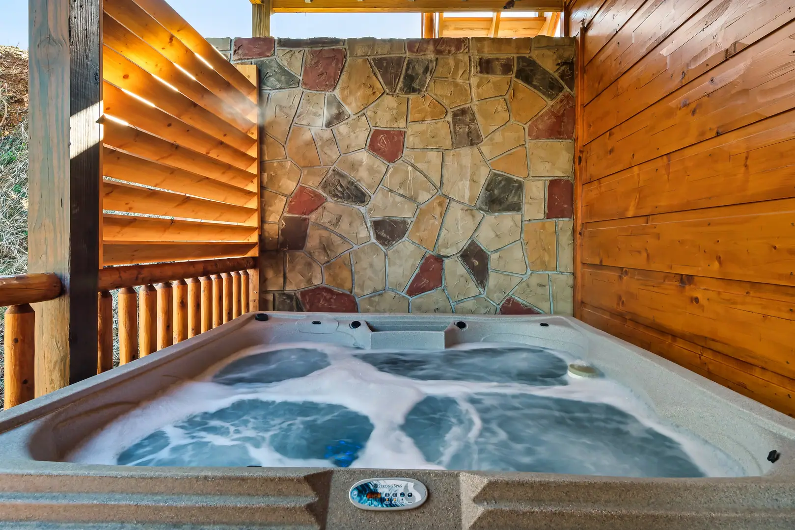 Cabin with beautiful views of the Smokies 6BR/8BA